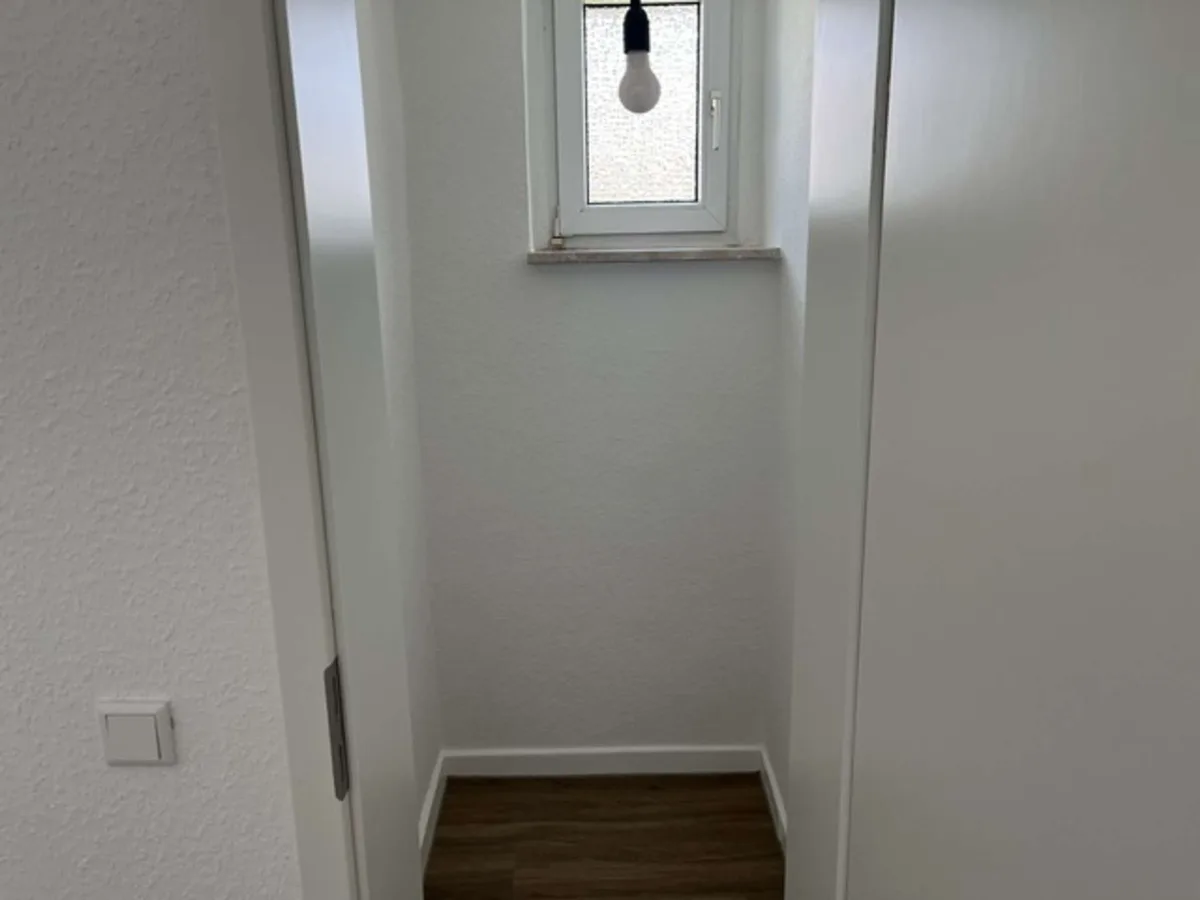 Abstellkammer 2