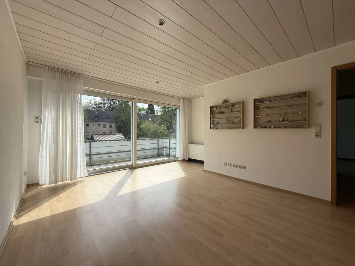 Wohnzimmer, DG