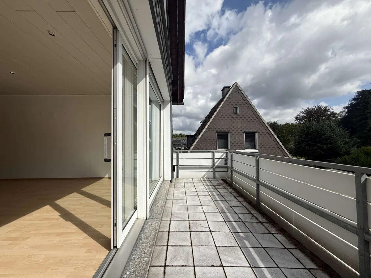 Balkon, DG