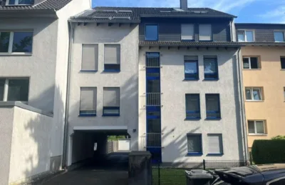 7-MFH, Kapitalanlage mit 4 Garagen, 3 Stellplätzen und Garten in Bochum Wattenscheid, 44866 Bochum, Mehrfamilienhaus